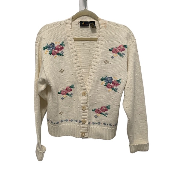 Vintage Sweaters - Vintage Liz Sport Floral Embroidered Cardigan Sweater